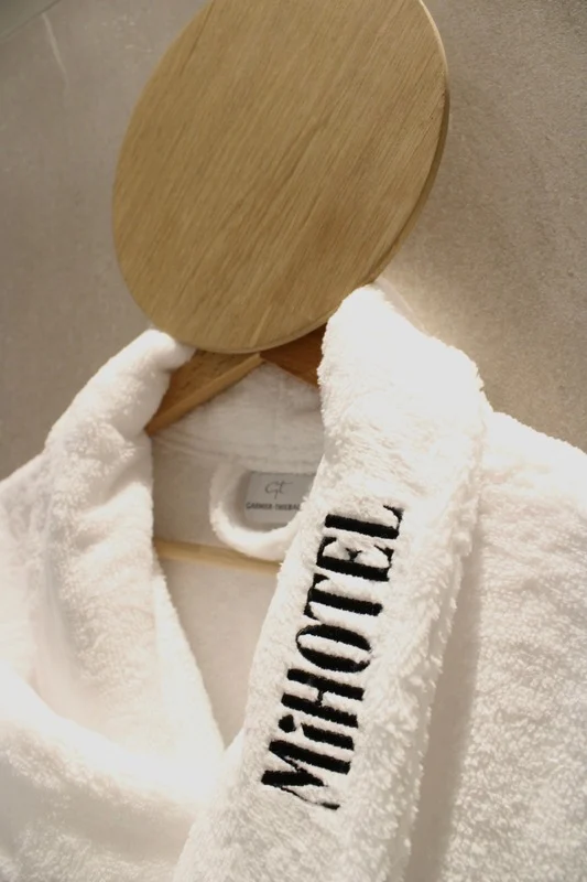 MiHotel bathrobe